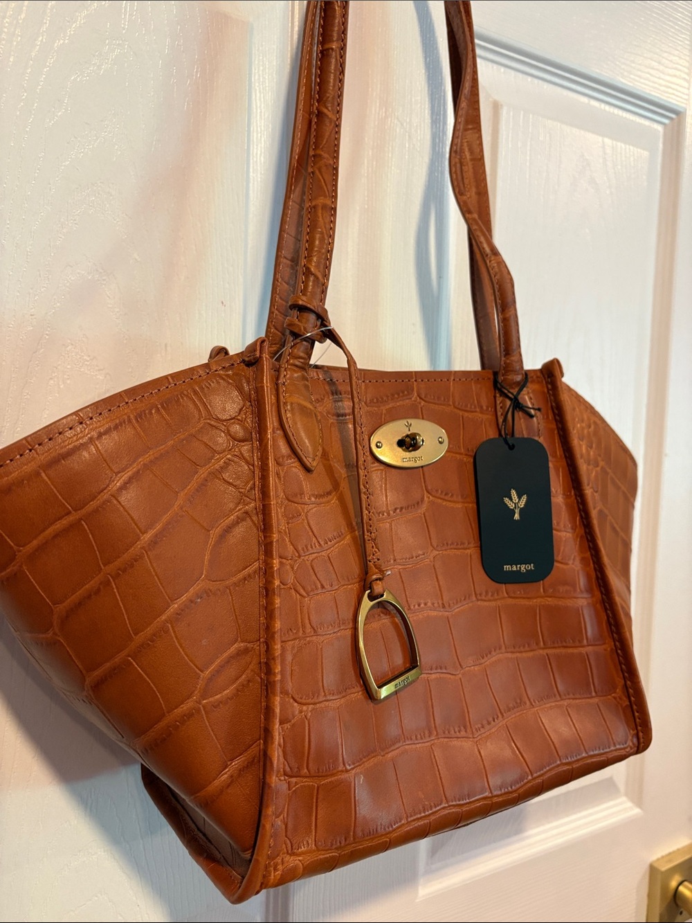 BNWT MARGOT Viral Cognac Croc-Embossed Leather Shoulder Bag Tote - Picture 2 of 16